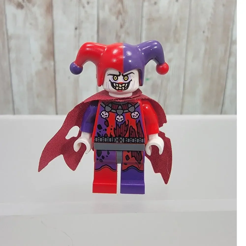 LEGO Nexo Knights Jestro Minifigure With Cape Official Authentic